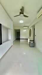 Vacanza @ East (D14), Condominium #580646781